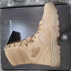 5.11 Men's Taclite 8" Coyote Boot Size 8